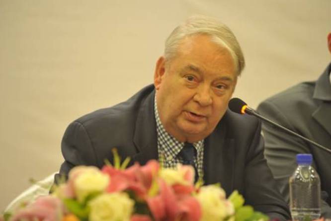 伟哥之父新研发的一种保健药年入 2000 万,老